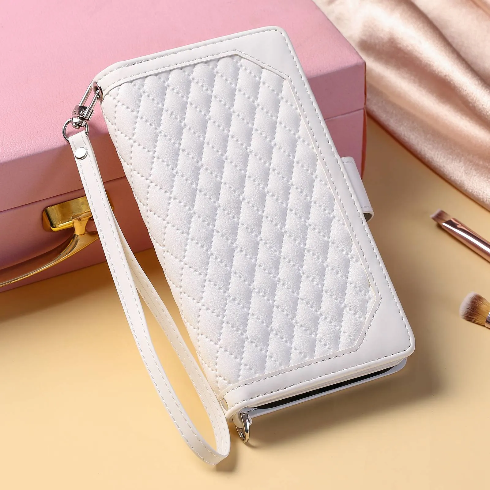 005 Style PU Leather Phone Cover for Xiaomi Redmi Note 11 Pro 4G (Mediatek) / 11 Pro 5G (Qualcomm), Rhombus Texture Zipper Pocket Shell Stand Wallet Case with Strap