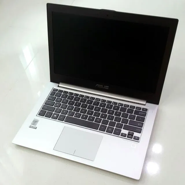 Asus UX32L Ultrabook i5-4210U 13.3-Inch