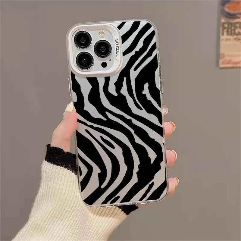 Cute Phone Case for iPhone 15, 14, 13, 12, 11, X, XS, XR, SE, 7, 8 Plus, Pro & Max - Splits Design - TSP394