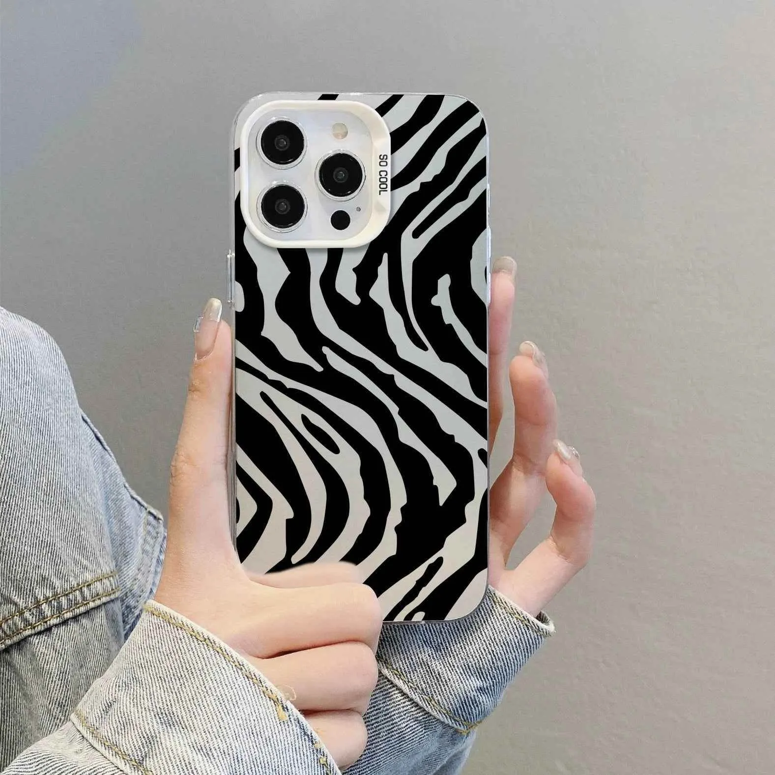 Cute Phone Case for iPhone 15, 14, 13, 12, 11, X, XS, XR, SE, 7, 8 Plus, Pro & Max - Splits Design - TSP394