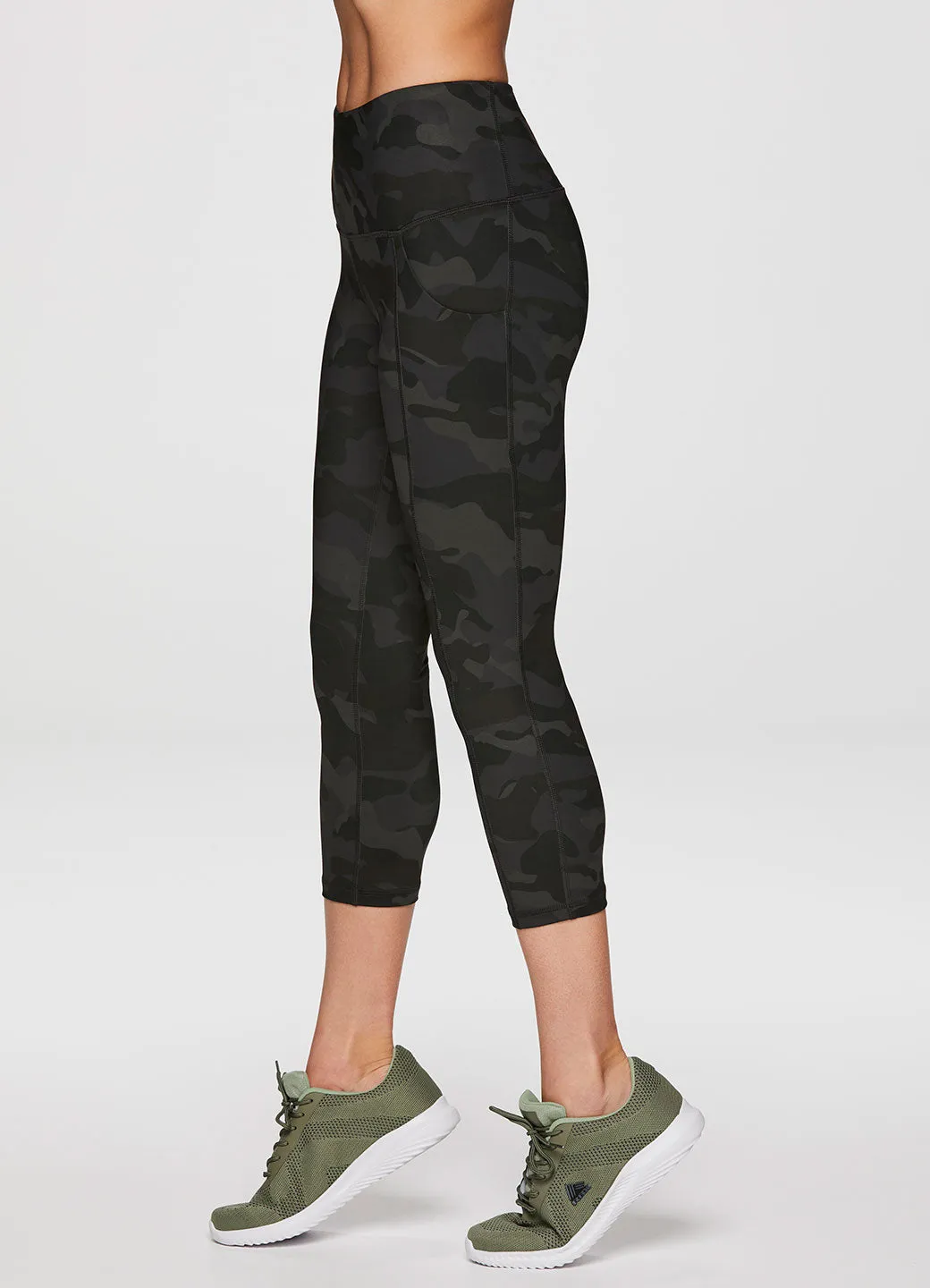 Prime Ultimate Camo Capri