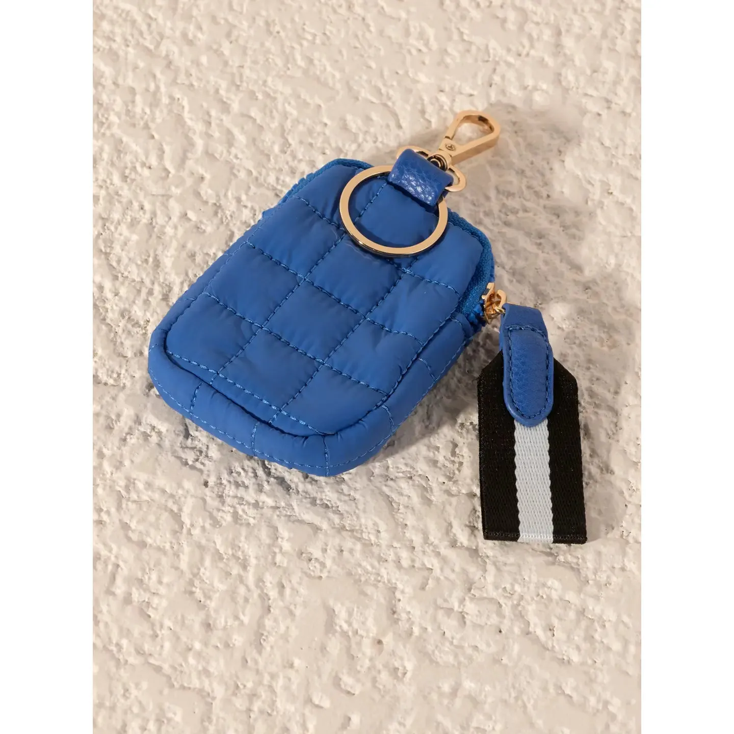 The Ezra Quilted Nylon Clip-On Pouch