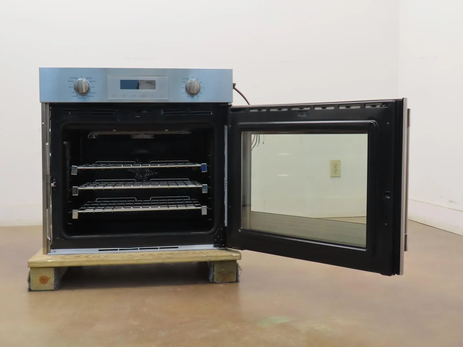 Thermador Professional Series POD301RW 30" Single Wall Oven Full Warranty