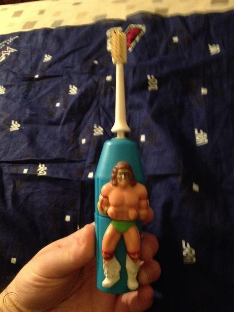 toothbrush Ultimate Warrior